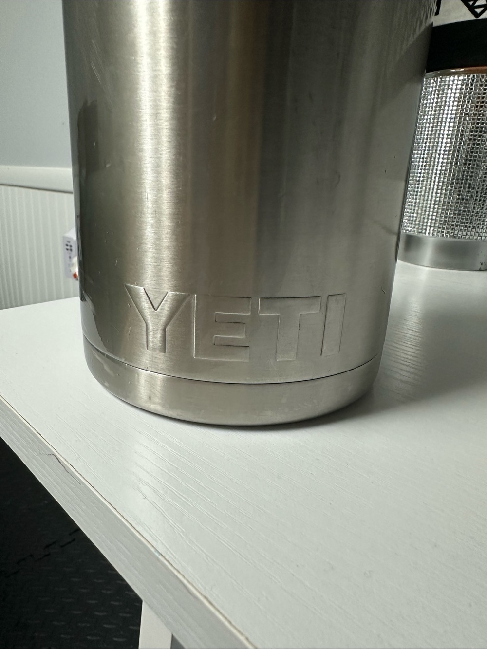 Yeti Stainless Steel Tumbler - Silver